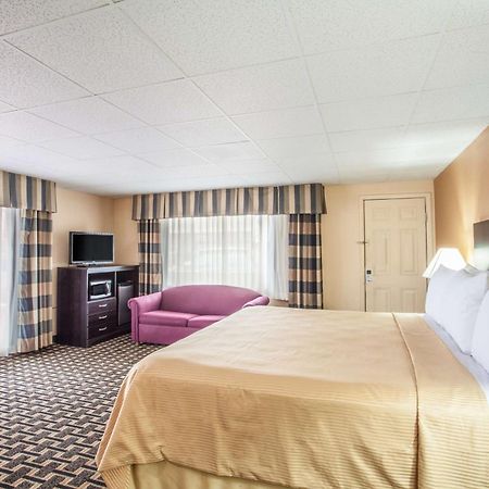 Travelodge By Wyndham South Берлінгтон Екстер'єр фото
