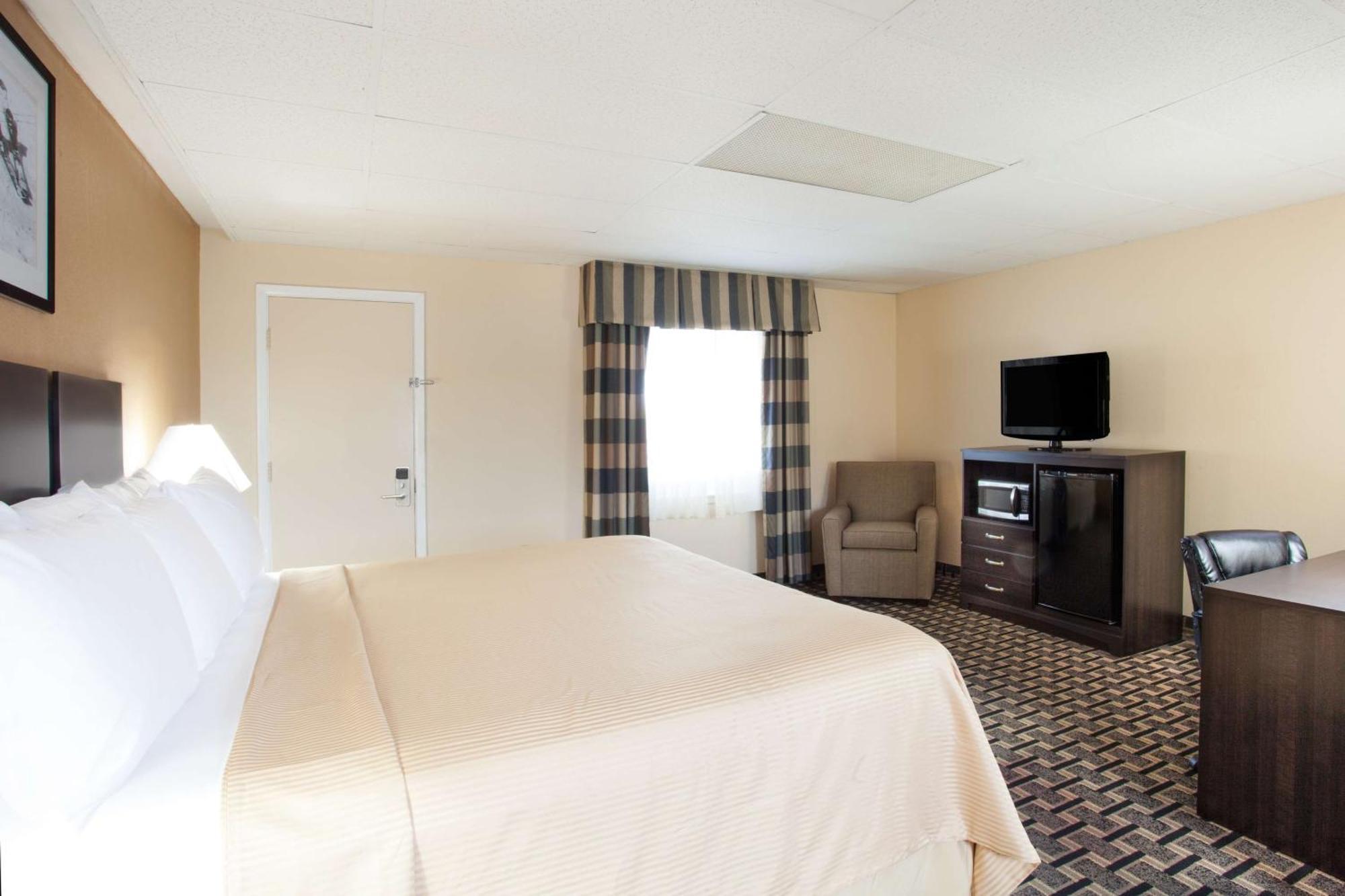 Travelodge By Wyndham South Берлінгтон Екстер'єр фото